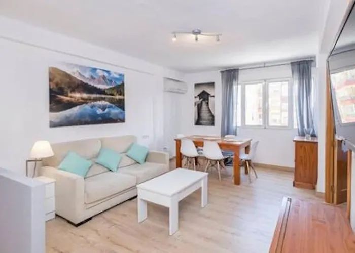 Sa7A-Walking Distance To The Beach And Old Town.